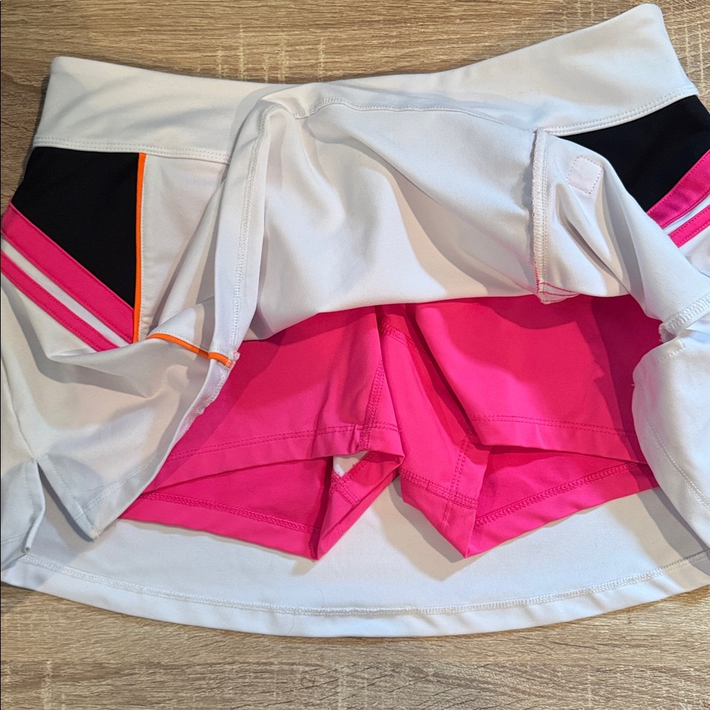 Fila Skort/Skirt - Picture 2 of 3